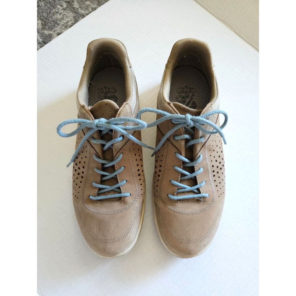 LOWA San Francisco GTX Low Taupe Women's Sneakers Size 8